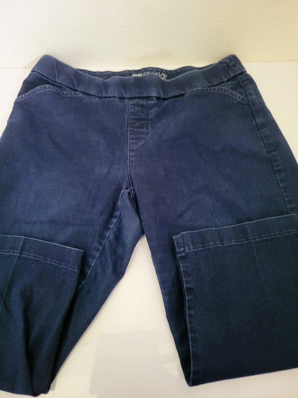 Lee Navy High-Waist Pull-on Capris/Crop Pants